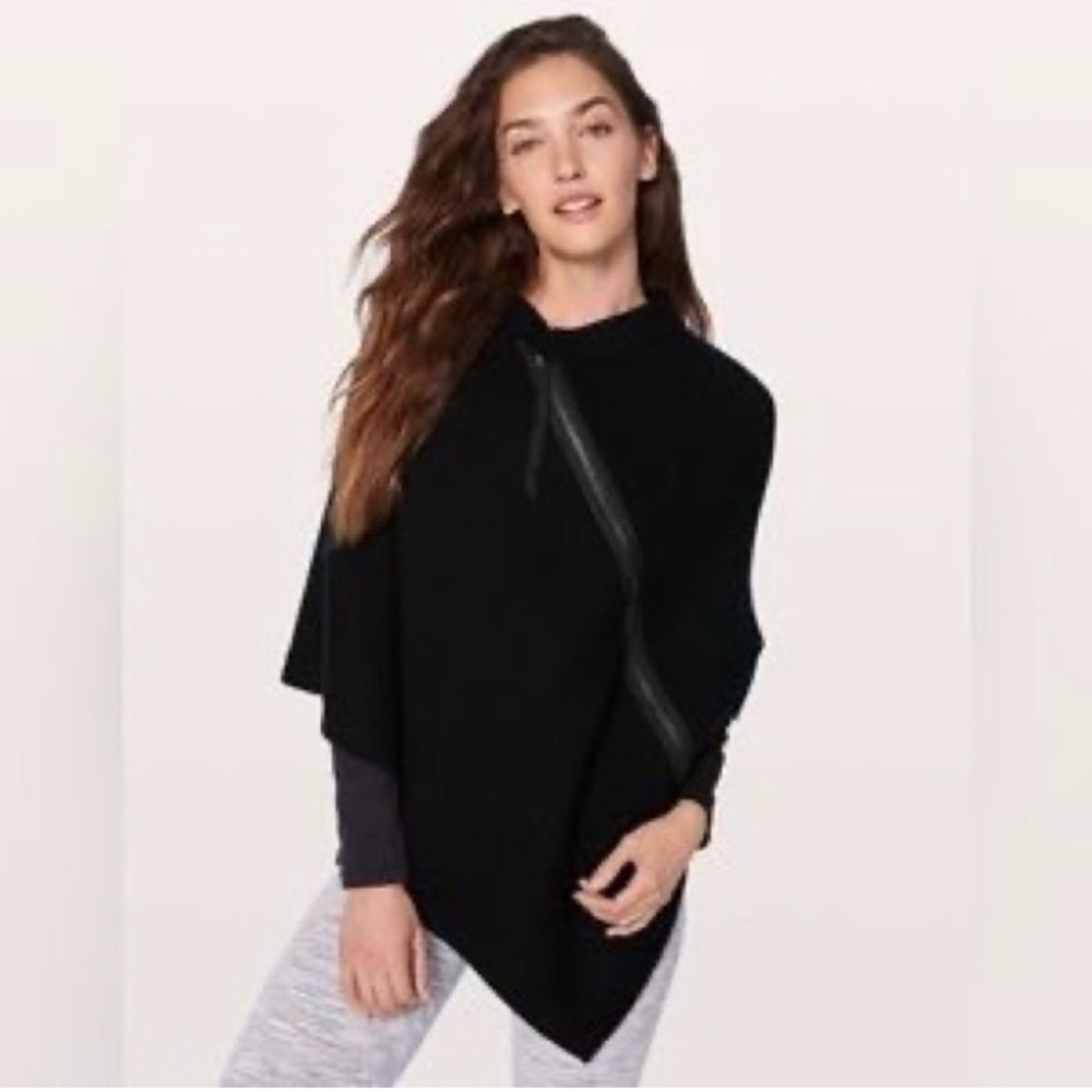 Lululemon On The Go Poncho Sweater Black Angel Wing One Size